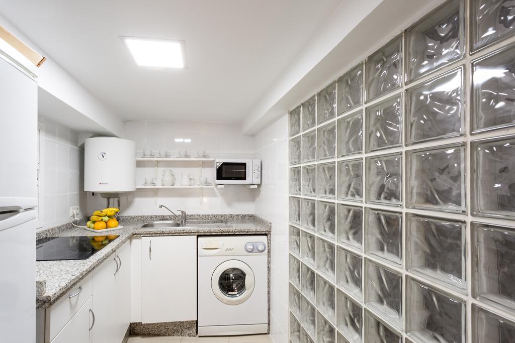 סביליה Apartamentos Diaber Gerona 22 מראה חיצוני תמונה