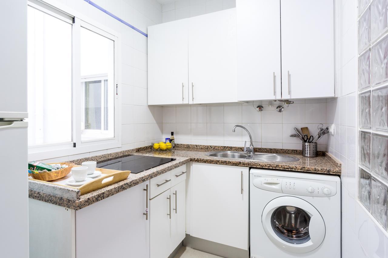 סביליה Apartamentos Diaber Gerona 22 מראה חיצוני תמונה