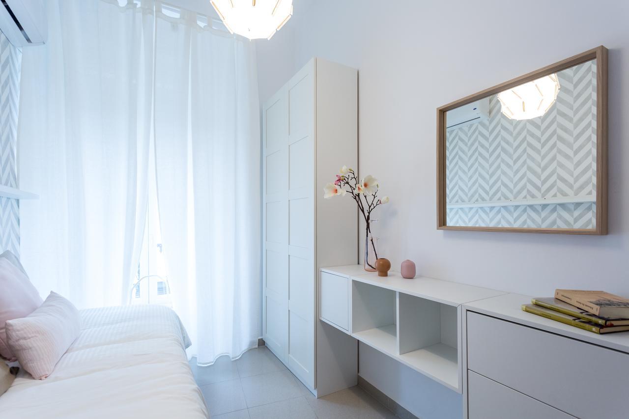 סביליה Apartamentos Diaber Gerona 22 מראה חיצוני תמונה